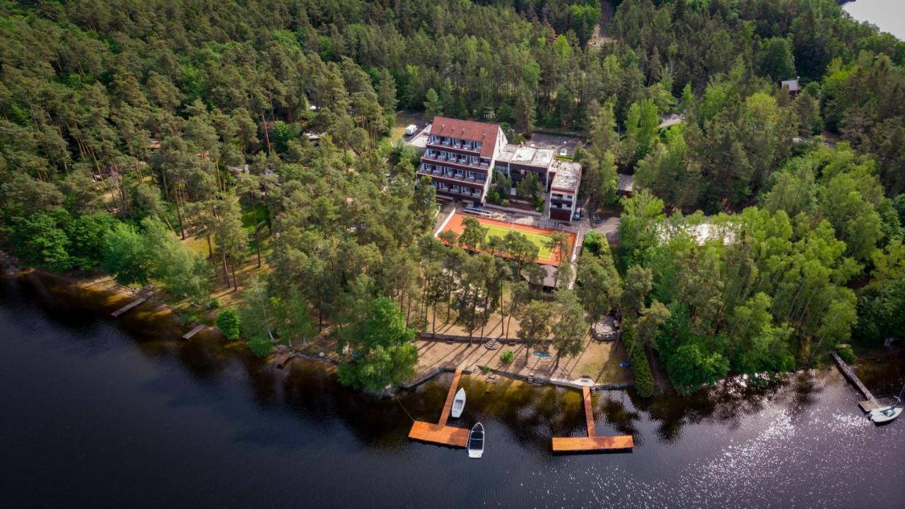 Hotel Hladina Nebrich Exterior photo